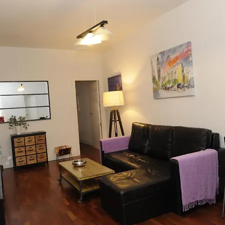 Apartamento Vacacional Santa Cruz Seville Exterior photo