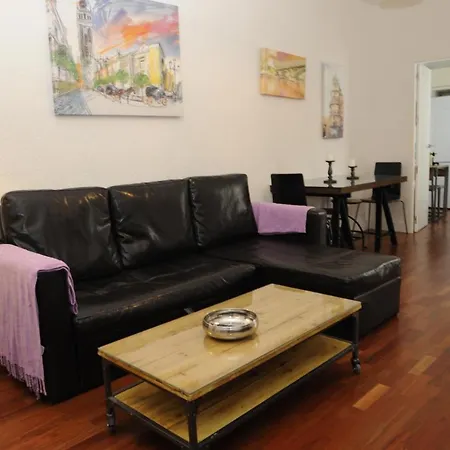 Apartamento Vacacional Santa Cruz Seville Exterior photo
